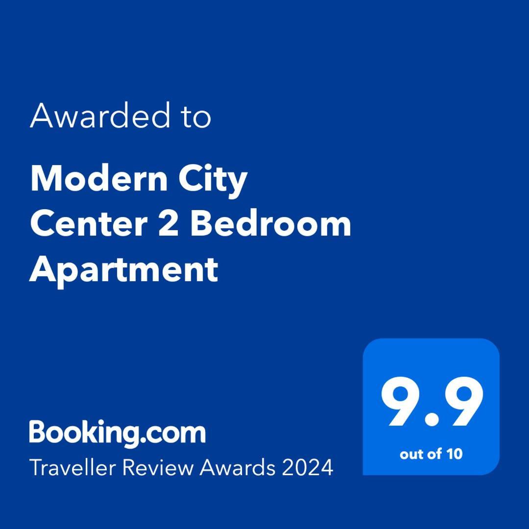 Modern City Center 2 Bedroom Apartment โซเฟีย ภายนอก รูปภาพ